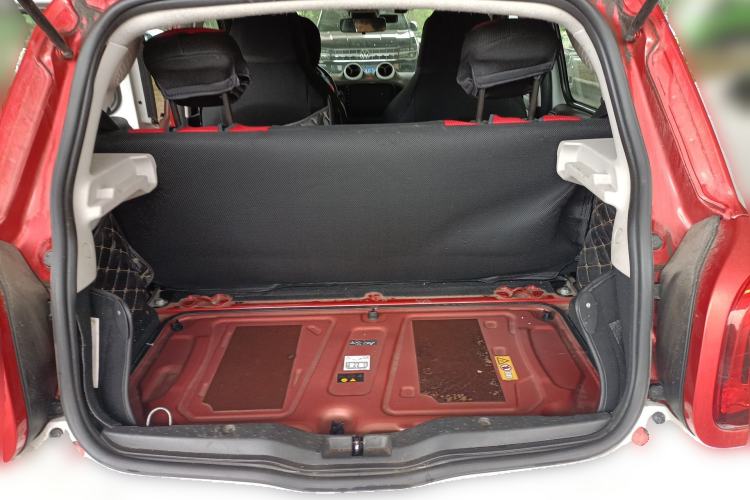 Used smart forfour 2016 1.0L 52 kW Dynamic Edition Trunk