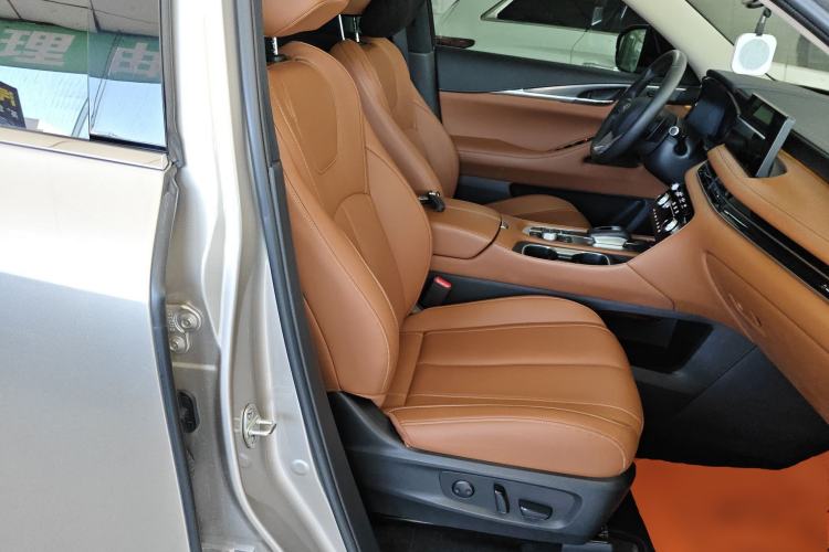 Used Infiniti QX60 2024 2.0T All-Wheel-Drive Excellence Edition Right Front Seat