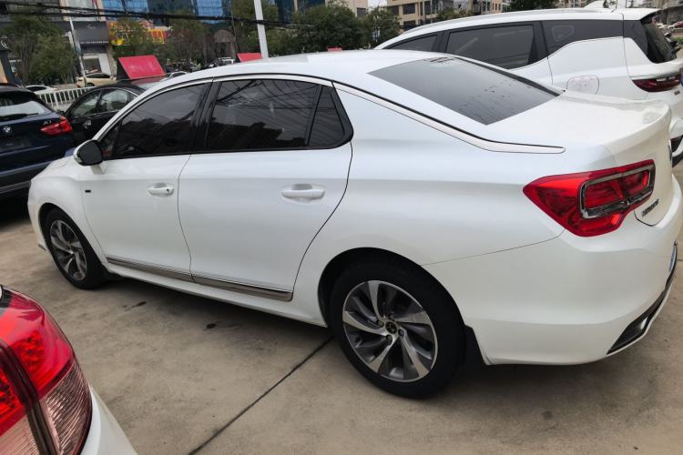 Used DS 5LS 2014 1.6T Elegant Version THP160