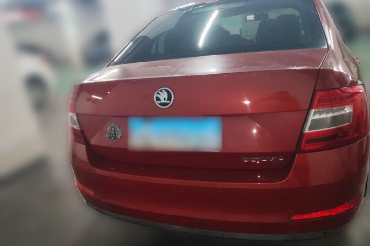 Used Skoda Octavia 2015 1.6L Manual Yijie Edition
