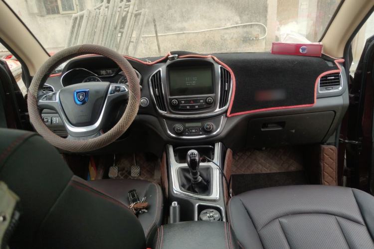 Used Baojun 560 2016 1.8L Manual Luxury Edition