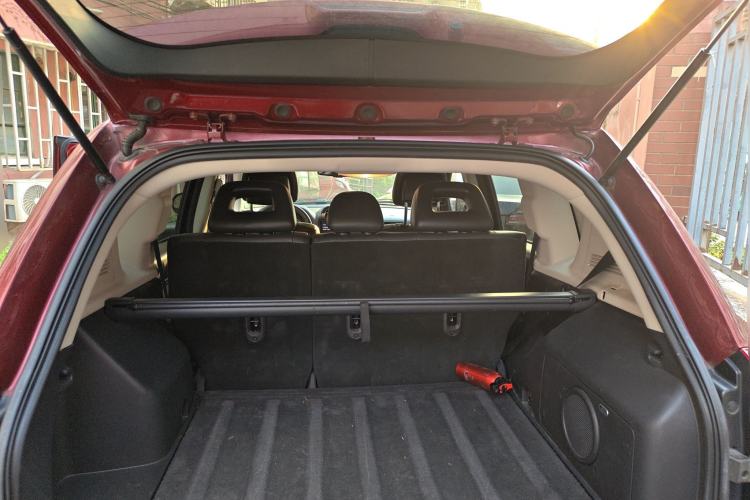 Used Jeep Compass 2013 2.0L two-wheel drive luxury version
