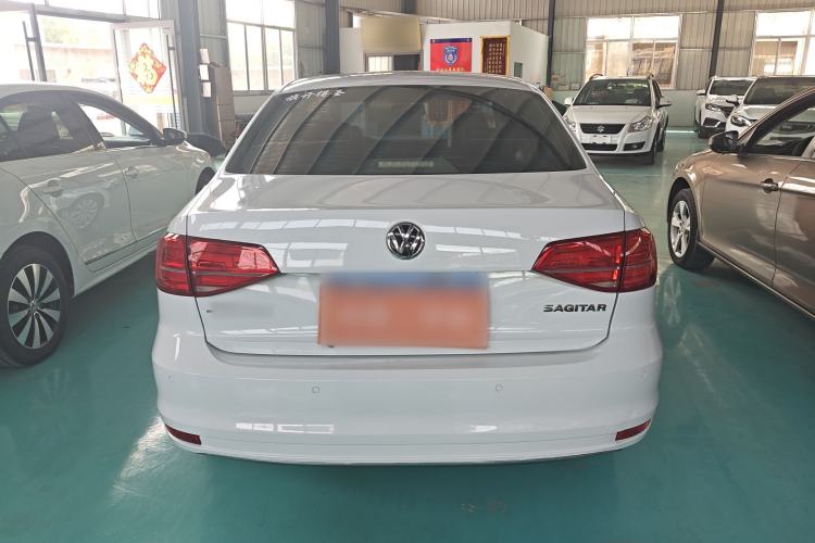 Used Volkswagen Sagitar 2015 1.6L Automatic Comfort Model