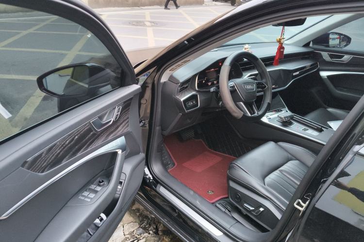 Used Audi A6L 2024 45 TFSI quattro Prestige Elegant Edition
