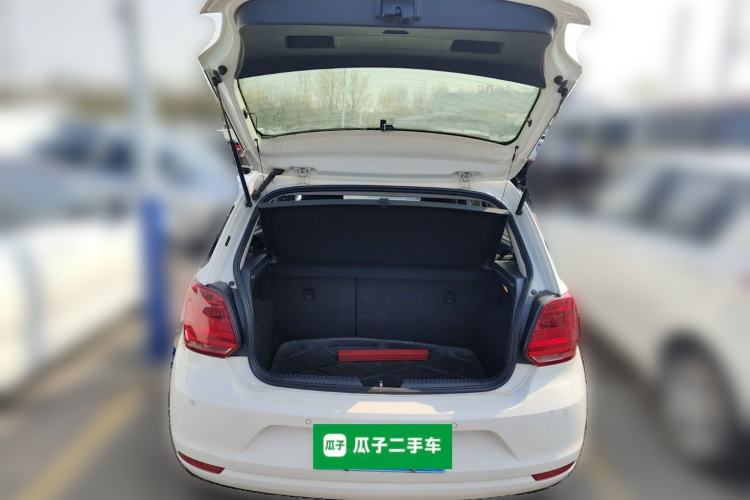 Used Volkswagen Polo 2014 1.4L Manual Comfort Edition Trunk