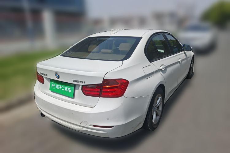 Used BMW 3 Series 2014 320i Active Edition
