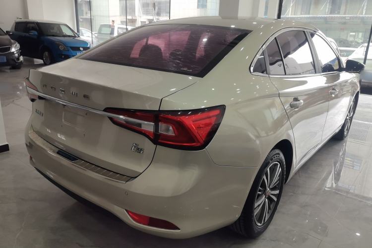 Used Roewe i5 2019 1.5L Automatic 4G Connected Langhao Edition
