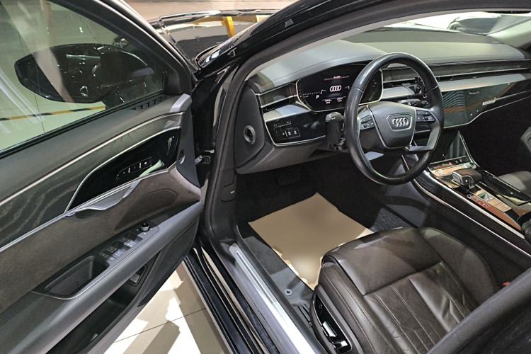 Used Audi A8 2019 Plus A8L 50 TFSI quattro Comfort Model