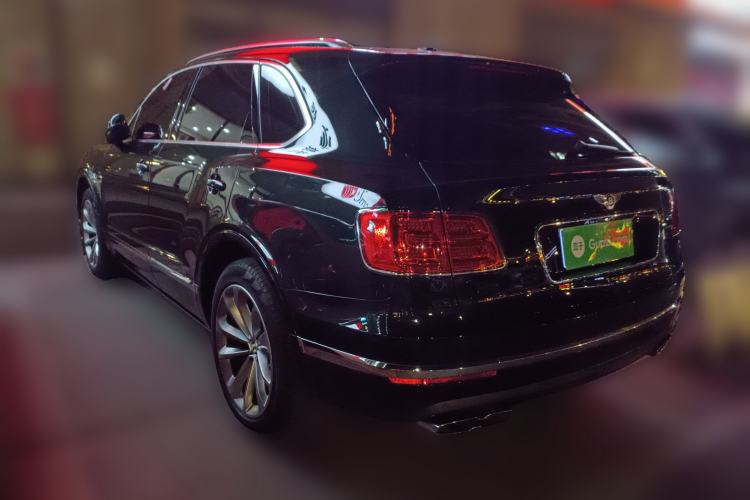 Used Bentley Bentayga 2018 4.0T V8 Rear Left 45 Deg