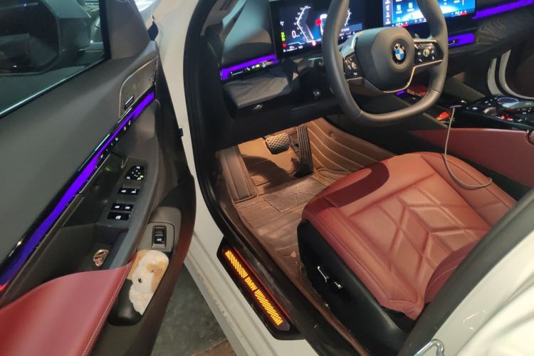 Used BMW 5 Series 2024 530Li Leading Luxury Package
