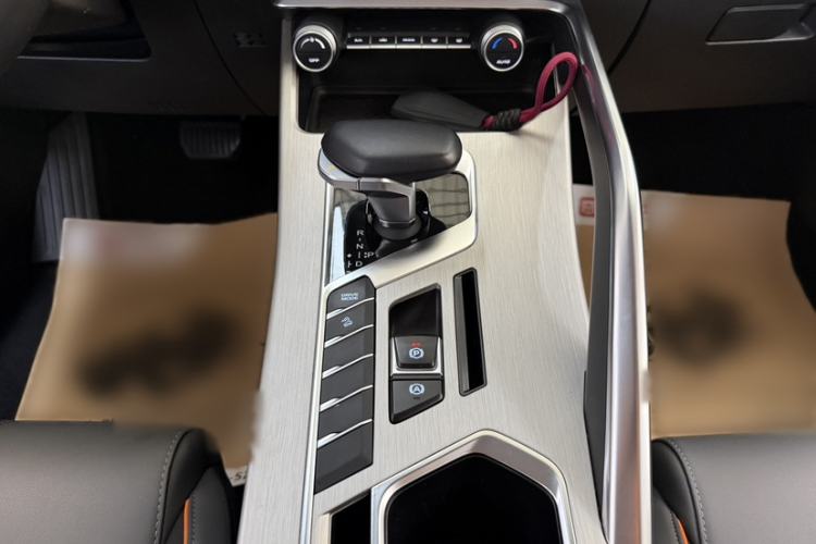 Used Geely Auto Coolray 2023 1.5T DCT Platinum Edition