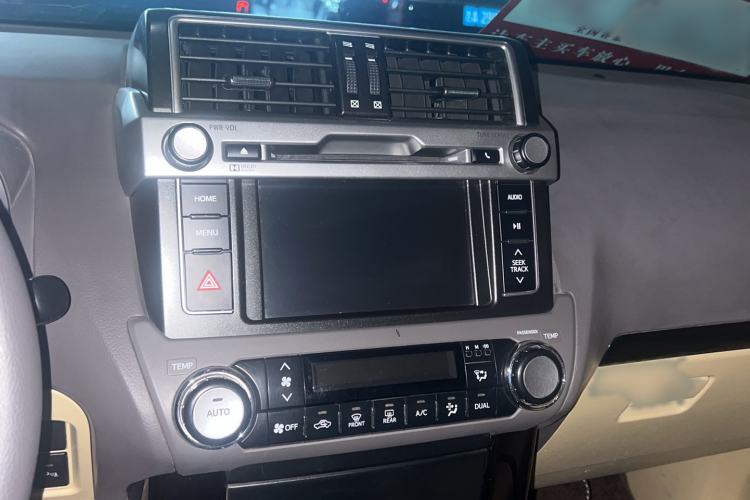 Used Toyota Prado 2015 2.7L Automatic Standard Edition Audio And AC Panel