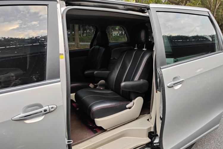 Used BYD M6 2013 2.0L Manual Comfort Edition