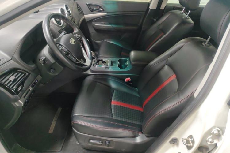 Used BYD S7 2015 2.0T Automatic Flagship Edition Left Front Seat