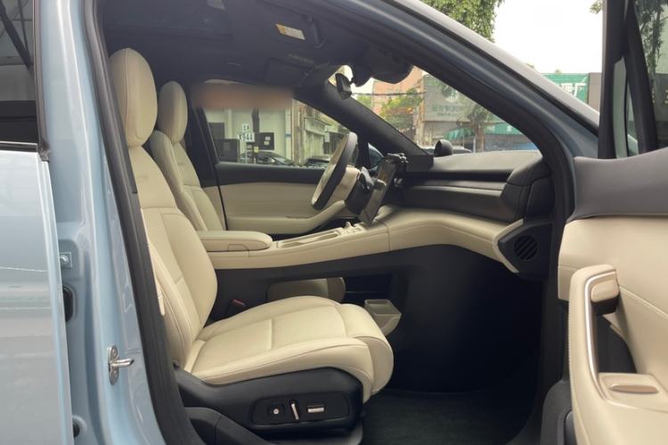 Used Nio ES6 2023 75 kWh