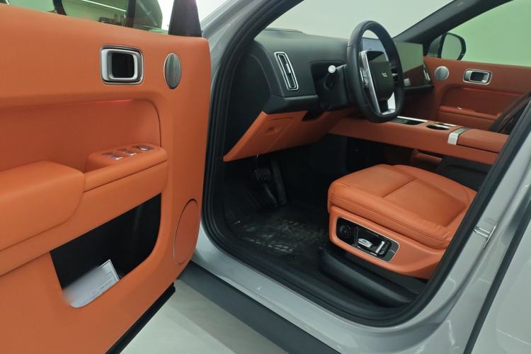 Used Li Auto L9 2022 Max model