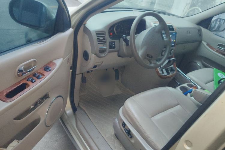 Used Kia Carnival 2006 2.7L GLS-1