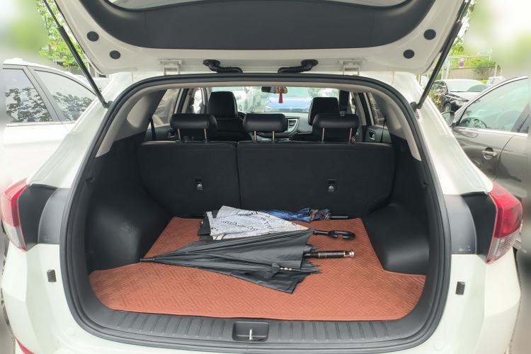 Used Hyundai Tucson 2015 1.6T Dual-Clutch Two-Wheel-Drive Smart Model
