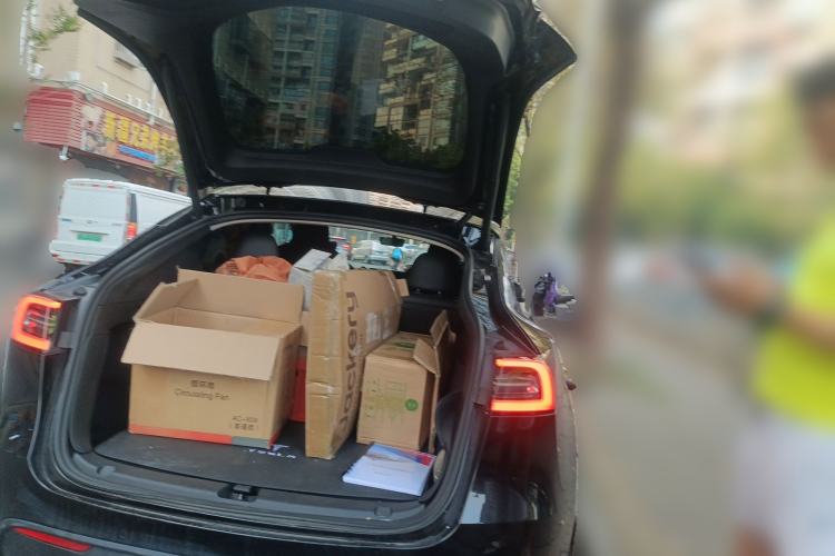 Used Tesla Model Y 2022 Rear-Wheel-Drive Version