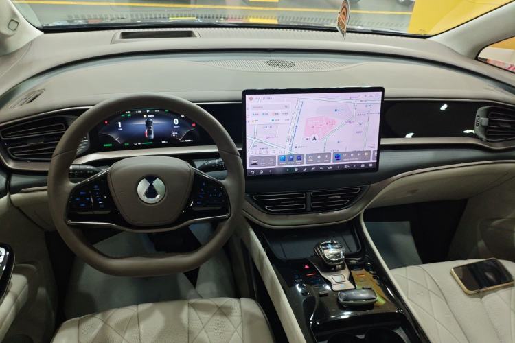 Used Denza D9 2022 EV 600 Four-Wheel Drive Flagship Model