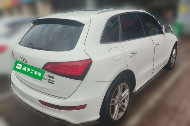 Used Audi Q5 2018 Collector's Edition 40 TFSI Technology Model
