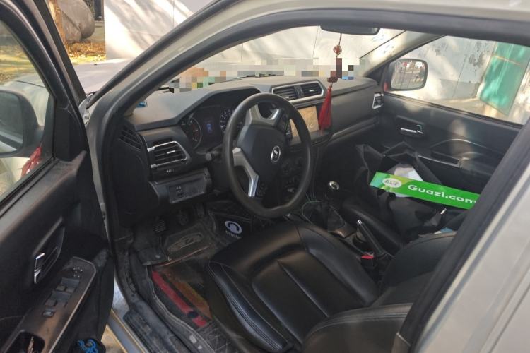 Used Great Wall Wingle 5 2017 2.0T European Version Diesel Two-Wheel Drive Elite Plus Big Double-Cab GW4D20D