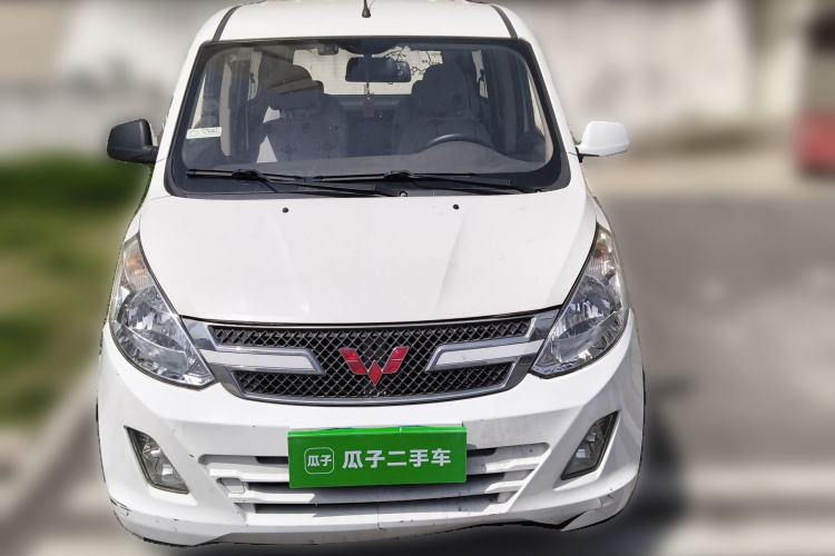 Used Wuling Rongguang V 2016 1.5L Standard Version
