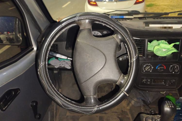 Used Wuling Zhiguang 2015 1.2L Practical LS-I Model