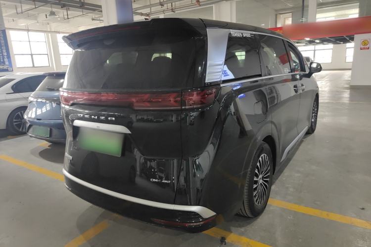 Used Denza D9 2022 DM-i 970 Four-Wheel Drive Prestige Model Rear Right 45 Deg