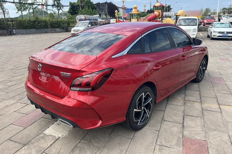 Used MG 5 2021 Revised 300TGI DCT Qingshè Luxurious Enjoyment Edition