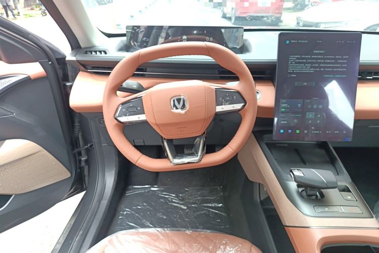 Used CHANGAN Eado 2025 Blue Whale 1.5T 500Bar Flagship Model
