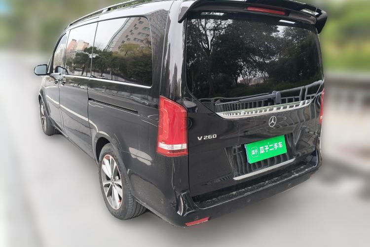 Used Mercedes-Benz V-Class 2022 V 260 Avantgarde Edition Rear Left 45 Deg