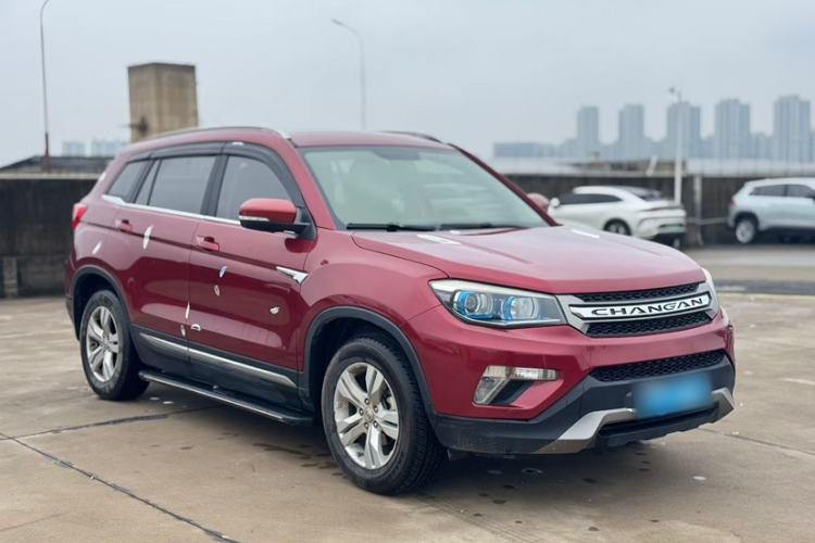 Used CHANGAN CS75 2016 2.0L Manual Luxury Version China IV Standard
