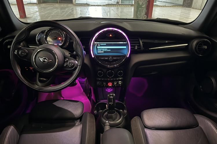 Used MINI MINI 2018 1.5T COOPER Racing Edition Five-Door Version