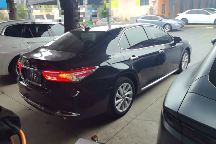 Used Toyota Camry 2023 2.0G Luxury Edition