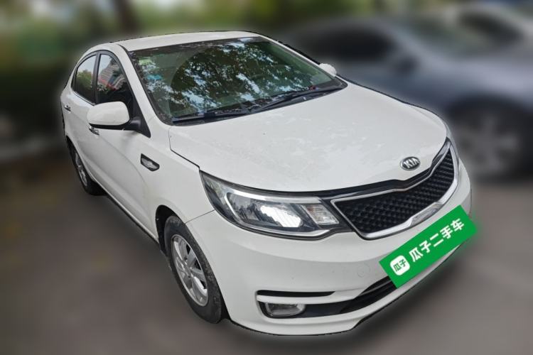 Used Kia K2 2015 Sedan 1.4L MT GLS Front Right 45 Deg