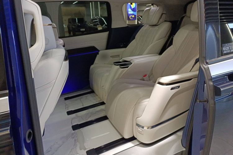 Used Buick Century 2023 2.0T Six-Seater Yinshi Edition