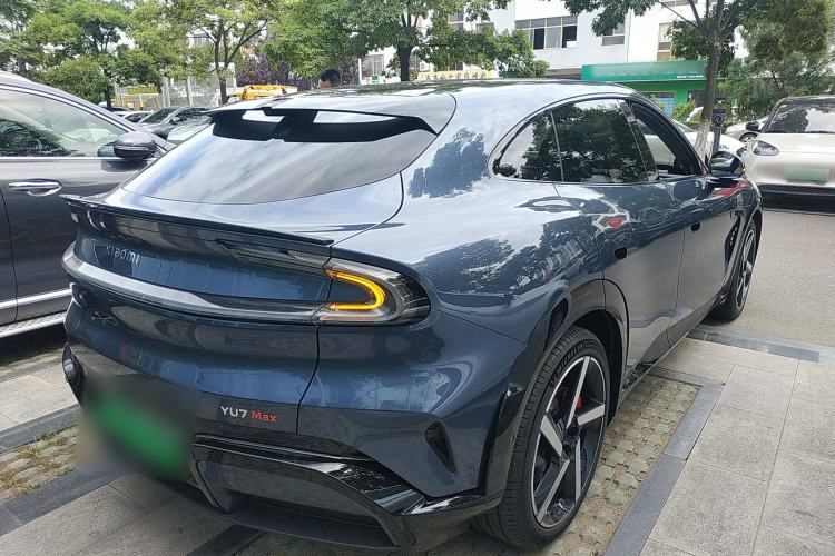 Used Xiaomi Auto YU7 2025 Ultra-Long Range High-Performance All-Wheel-Drive Max Edition