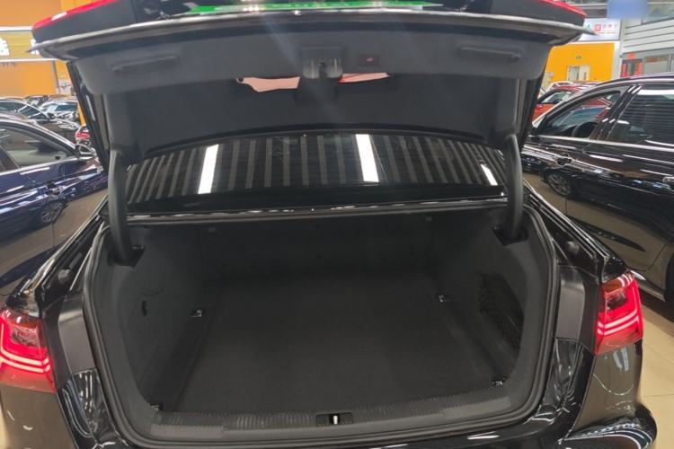 Used Audi A6L 2018 35 TFSI Collector's Edition
