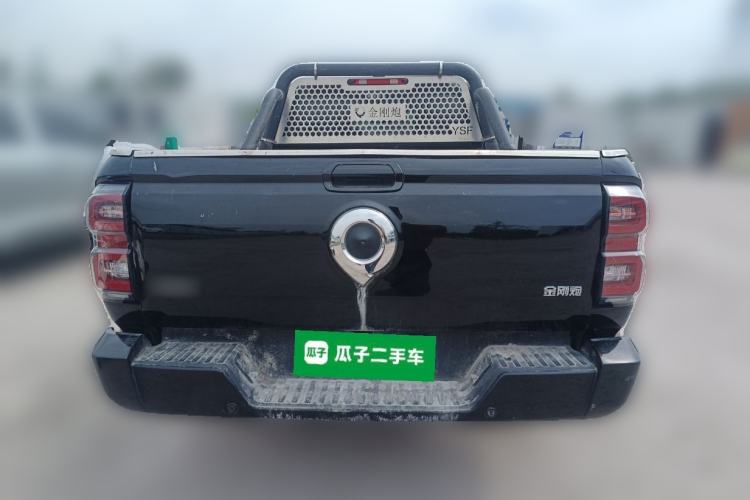 Used Great Wall King Kong Poer 2023 2.0T Manual Diesel Two-Wheel Drive Elite Version Long Bed Flatbed – GW4D20M
