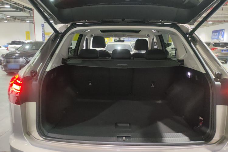 Used Volkswagen Tayron 2020 330TSI Two-Wheel Drive Luxury Smart Connectivity Version