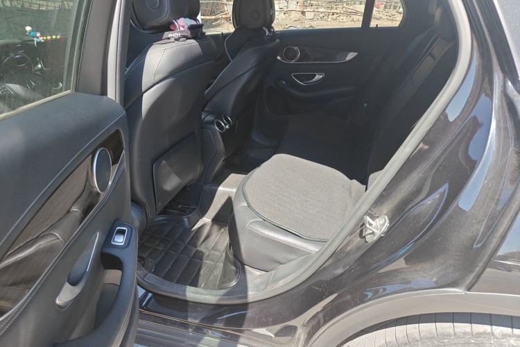 Used Mercedes-Benz GLC 2017 GLC 260 4MATIC Luxury Model Left Rear Seat