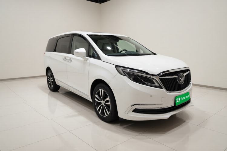 Used Buick GL8 2018 ES 28T Flagship Model China VI Standard Front Right 45 Deg