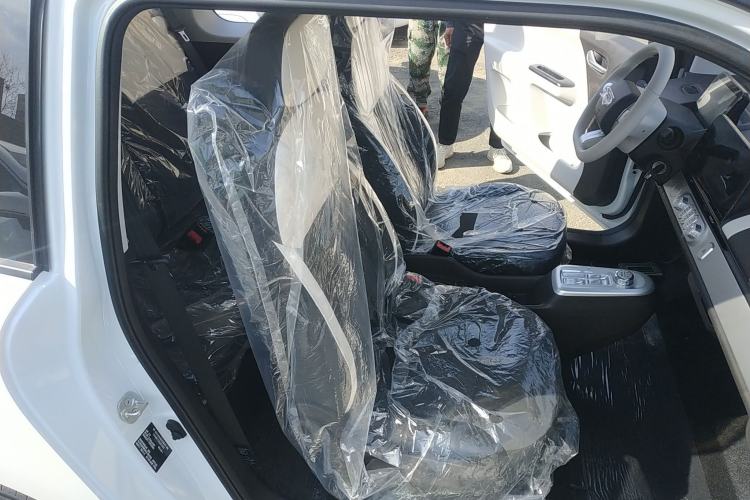 Used CHANGAN NEVO Lumin 2026 Model Treasure Edition 205km Passionate Beige Ningde Right Front Seat