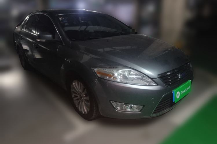 Used Ford Mondeo 2008 2.3L Luxury Sport Navigation Edition Front Right 45 Deg