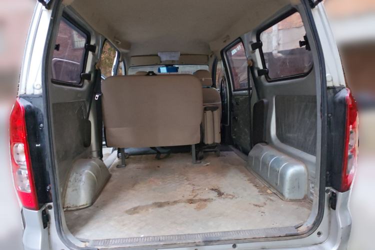 Used Wuling Hongguang V 2019 1.5L Jingqu Version China VI LAR