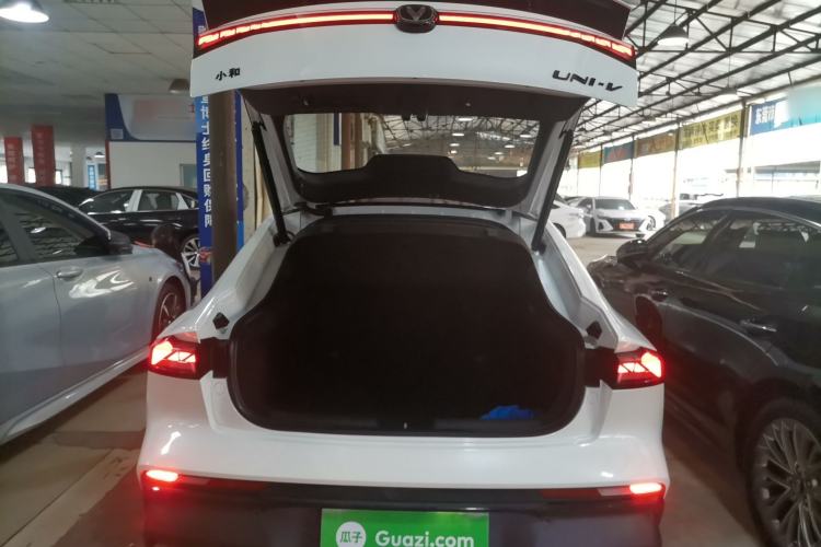 Used CHANGAN UNI-V 2024 1.5T Prestige Sport Edition
