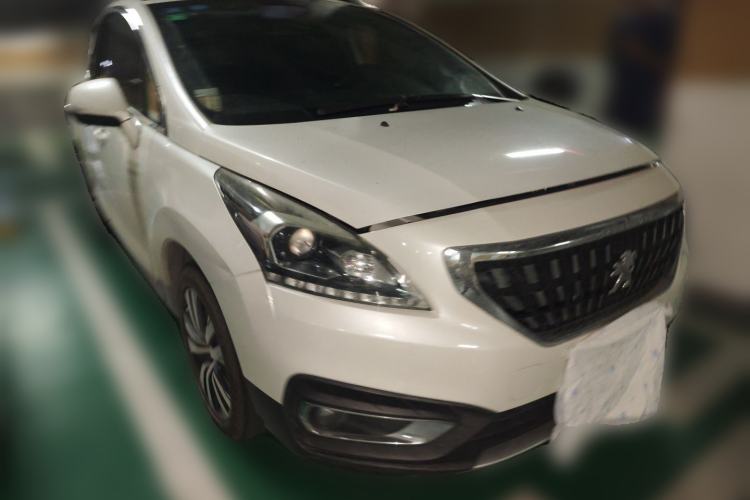 Used Peugeot 3008 2016 2.0L Automatic Trend Edition Front Right 45 Deg