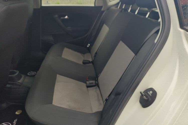 Used Volkswagen Polo 2016 1.4L Manual Fashion Model Left Rear Seat