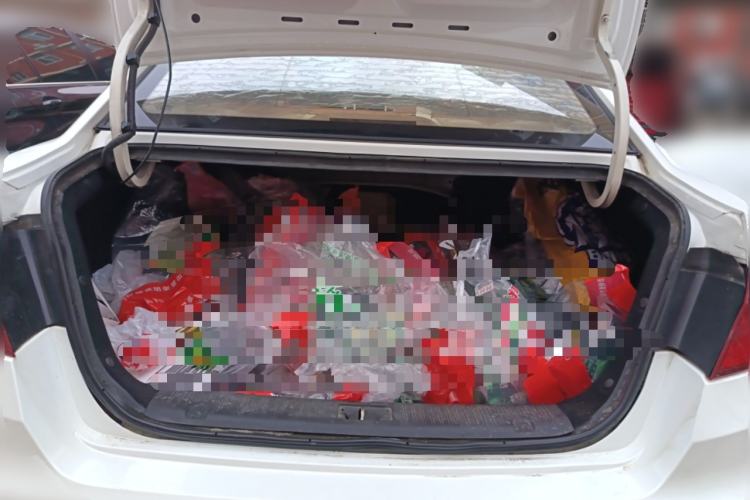 Used CHANGAN Eado 2015 1.6L Manual Luxury Model China IV Standard